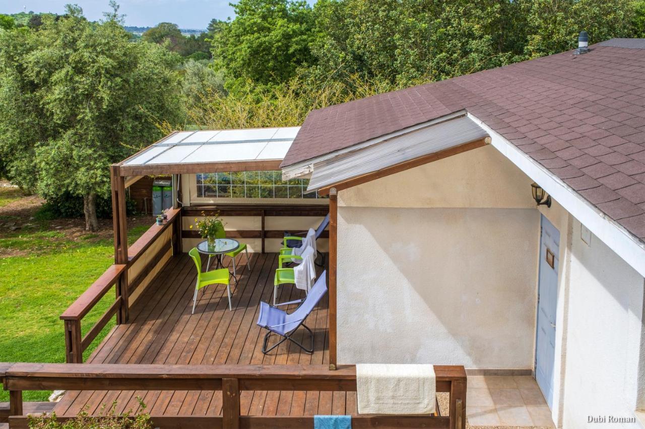 Amikam Meshek 81 משק 81 עמיקם Villa Luaran gambar